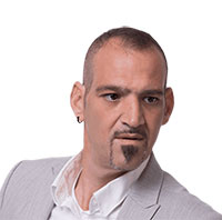 אמן חושים